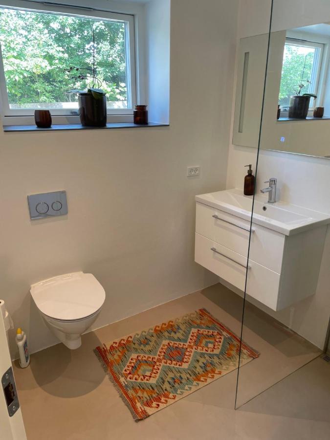 Appartement Uforstyrret Og Moderne à Gadstrup Extérieur photo
